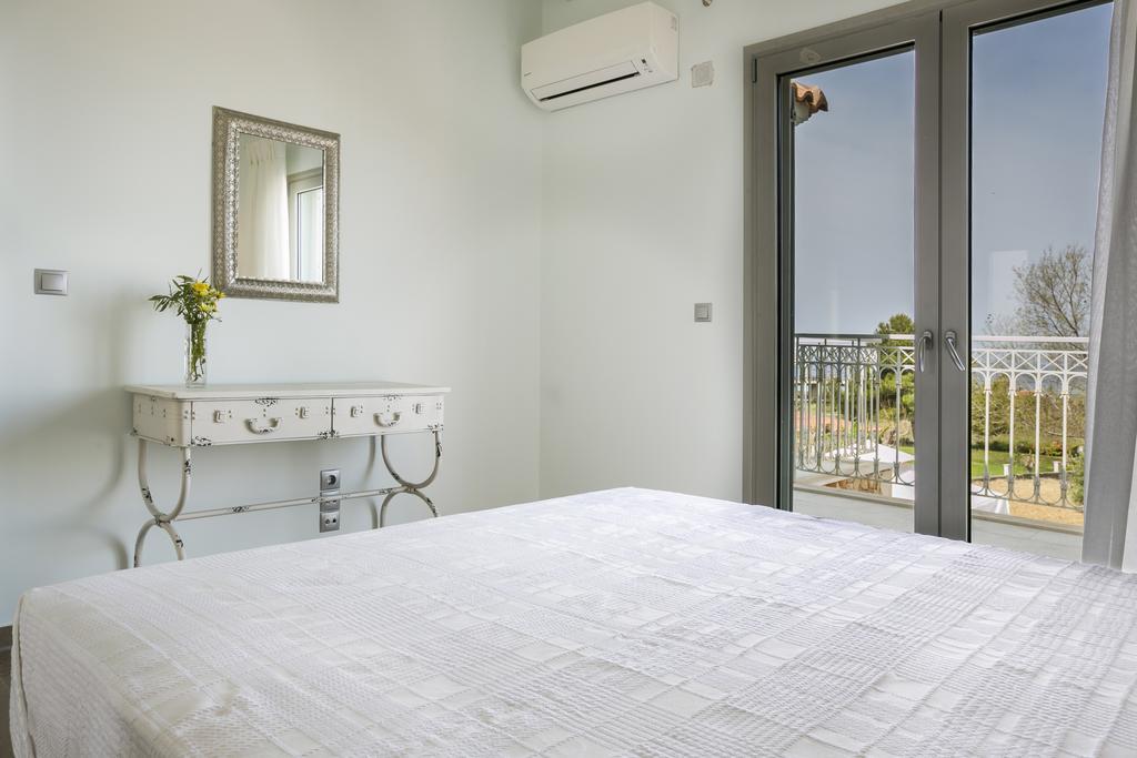 Afrodite Luxury Villa Svoronata Eksteriør billede