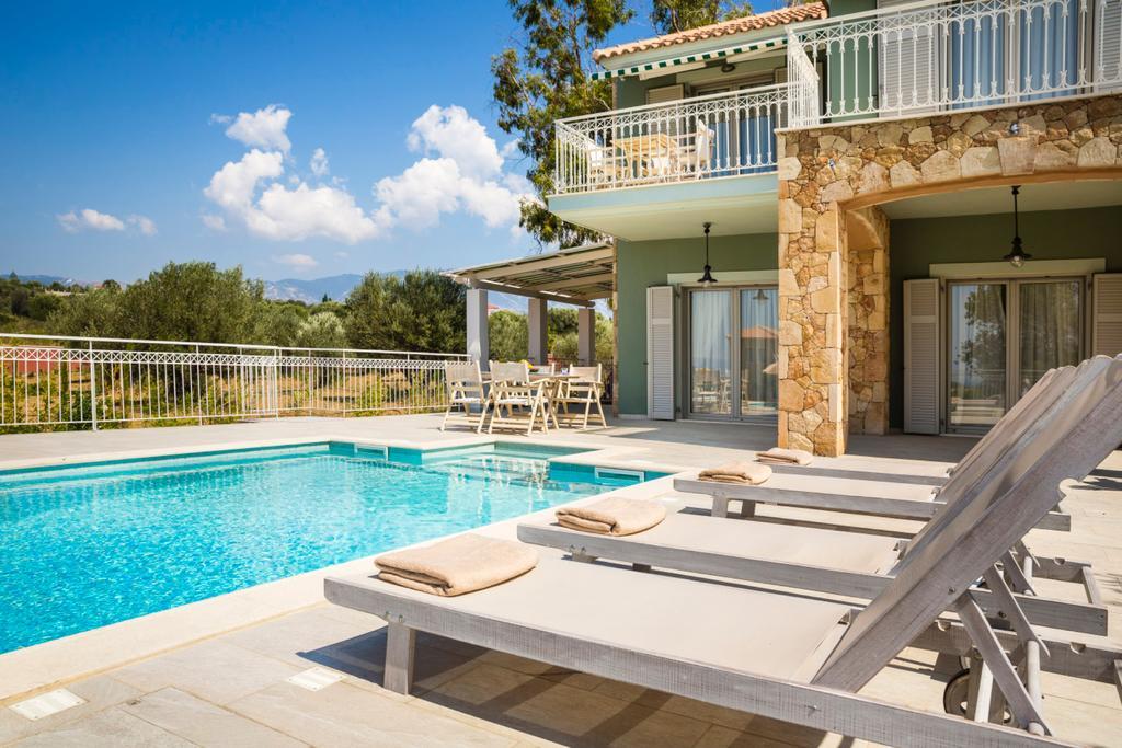 Afrodite Luxury Villa Svoronata Eksteriør billede