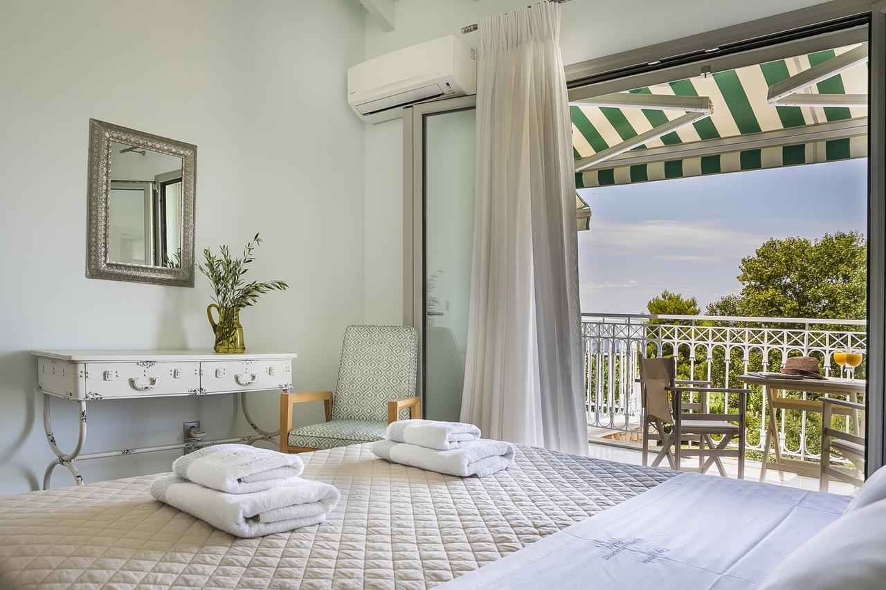 Afrodite Luxury Villa Svoronata Eksteriør billede